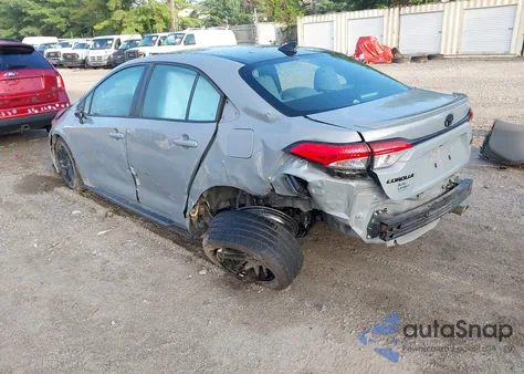 2021 Toyota Corolla Se Apex Edition z USA, uszkodzony, nr VIN 5YFS4MCE9MP069633